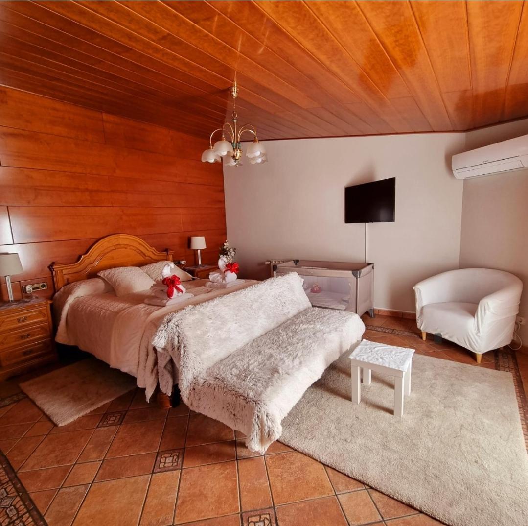 Raco De Lis Villa La Torre de Claramunt Ngoại thất bức ảnh