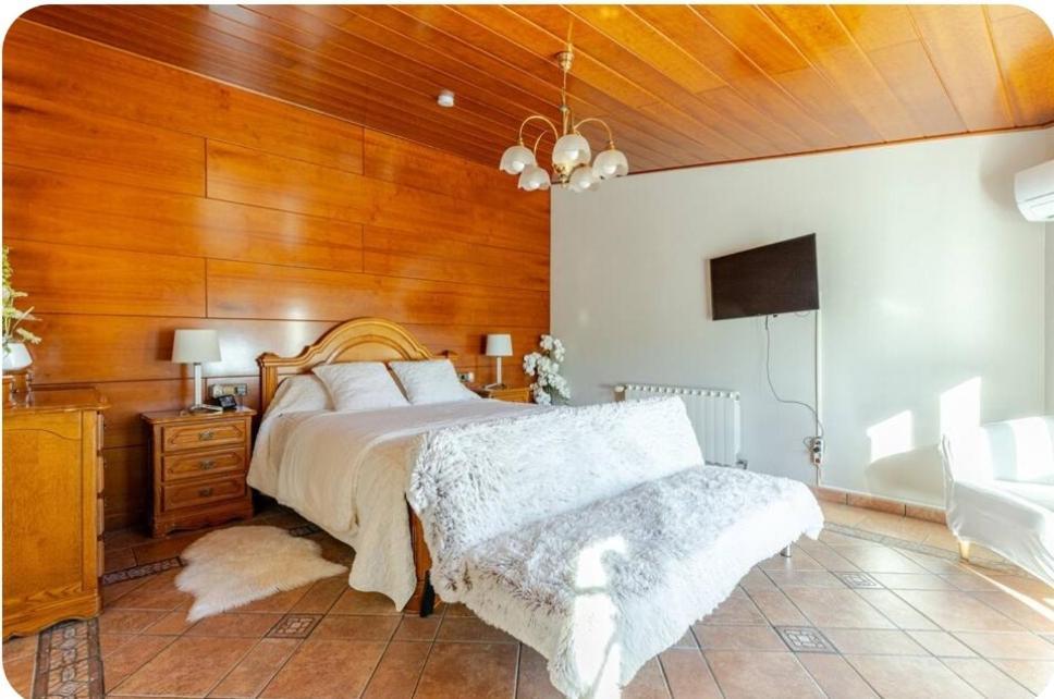 Raco De Lis Villa La Torre de Claramunt Ngoại thất bức ảnh